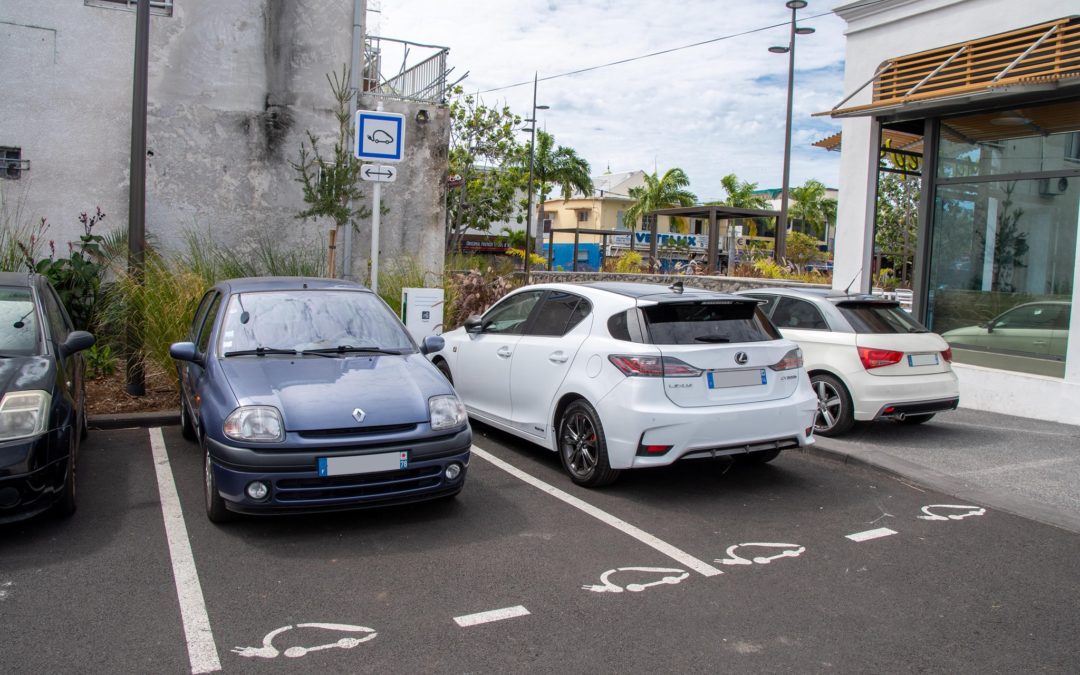 Le Port se dote d’une borne électrique