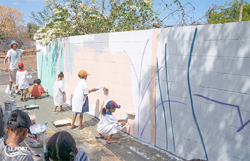 Une fresque pour embellir leur quartier