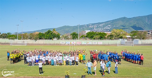 Challenge football : du beau jeu et des hommages