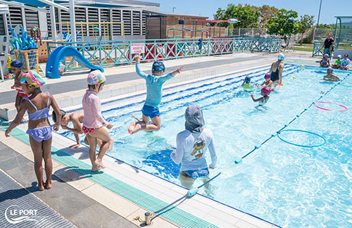 Vakans dann Port : Stages de natation à partir du 6 mars